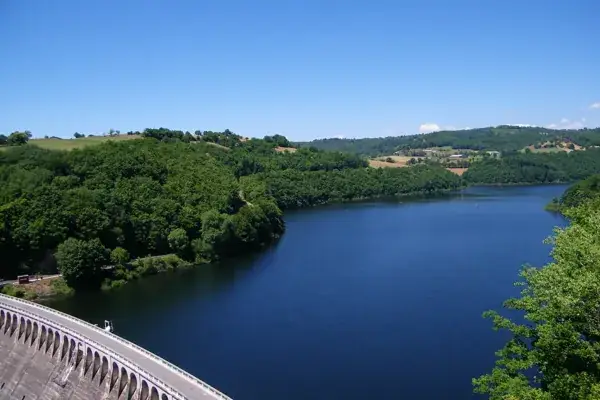 Belvédère du barrage de Sarrans