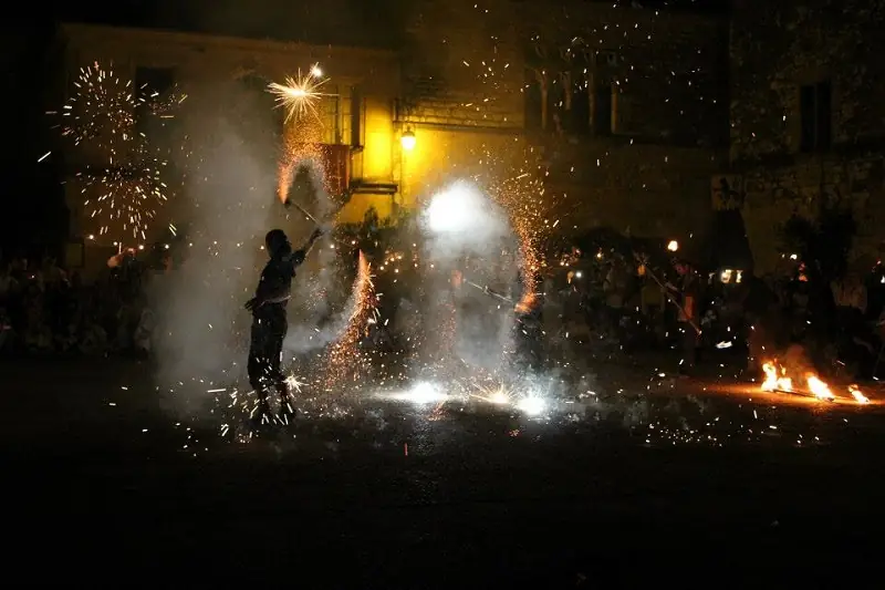 La festoyade | ANNULE