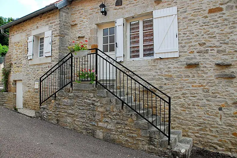 Ancienne maison vigneronne d'Aubigny (2)