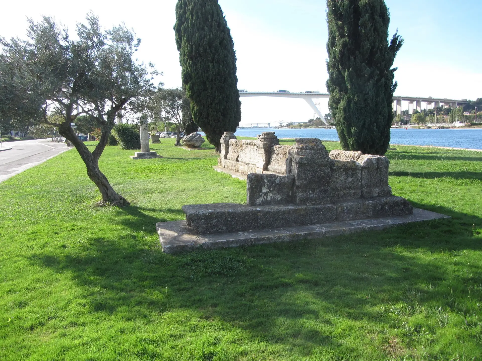 Jardin Lapidaire