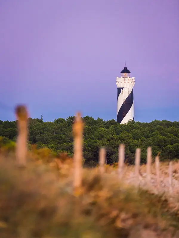 Phare de Contis
