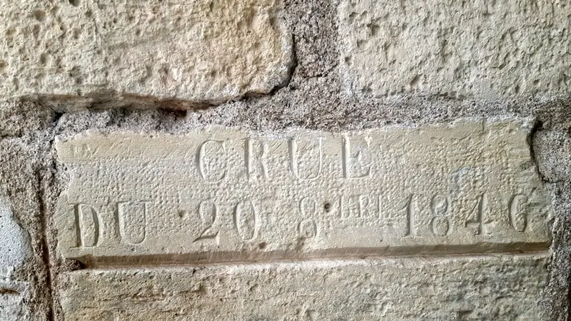 Ruine romantique de la Chapelle Saint-Jacques