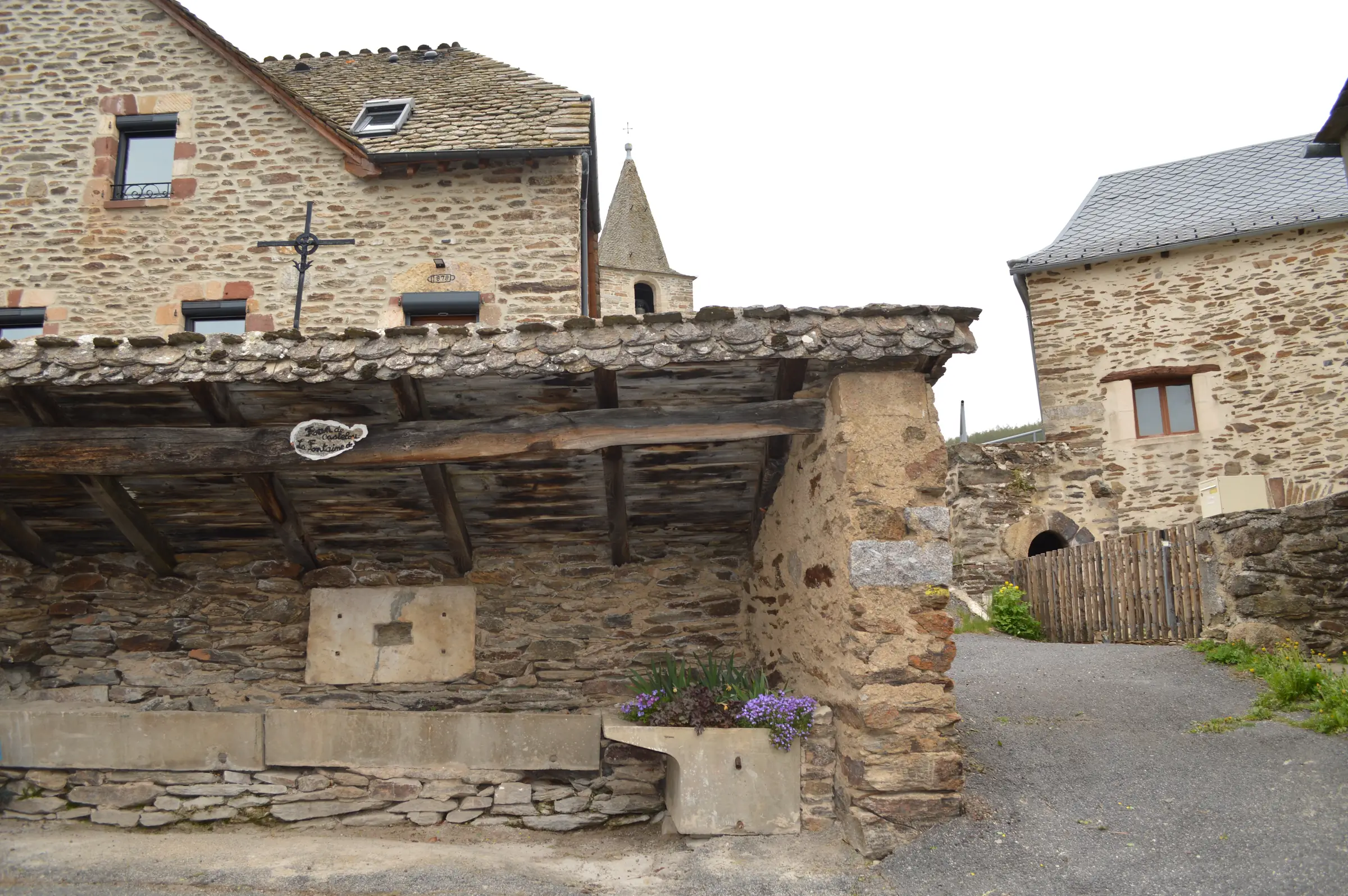 VILLAGE DES HERMAUX