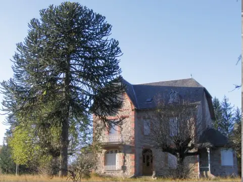 8. Maison Pierre Fournial, Le Jassonneix