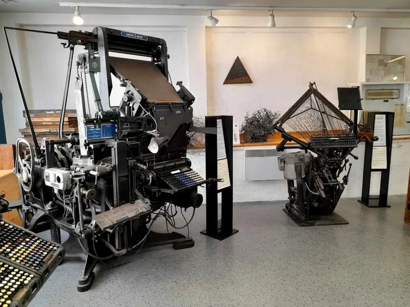 MUSÉE DES ARTS ET MÉTIERS DU LIVRE