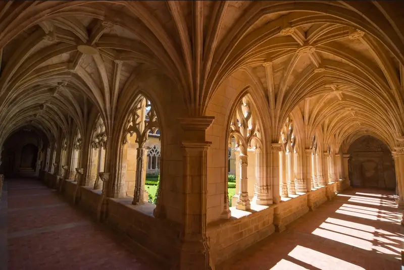 Cloître de Cadouin