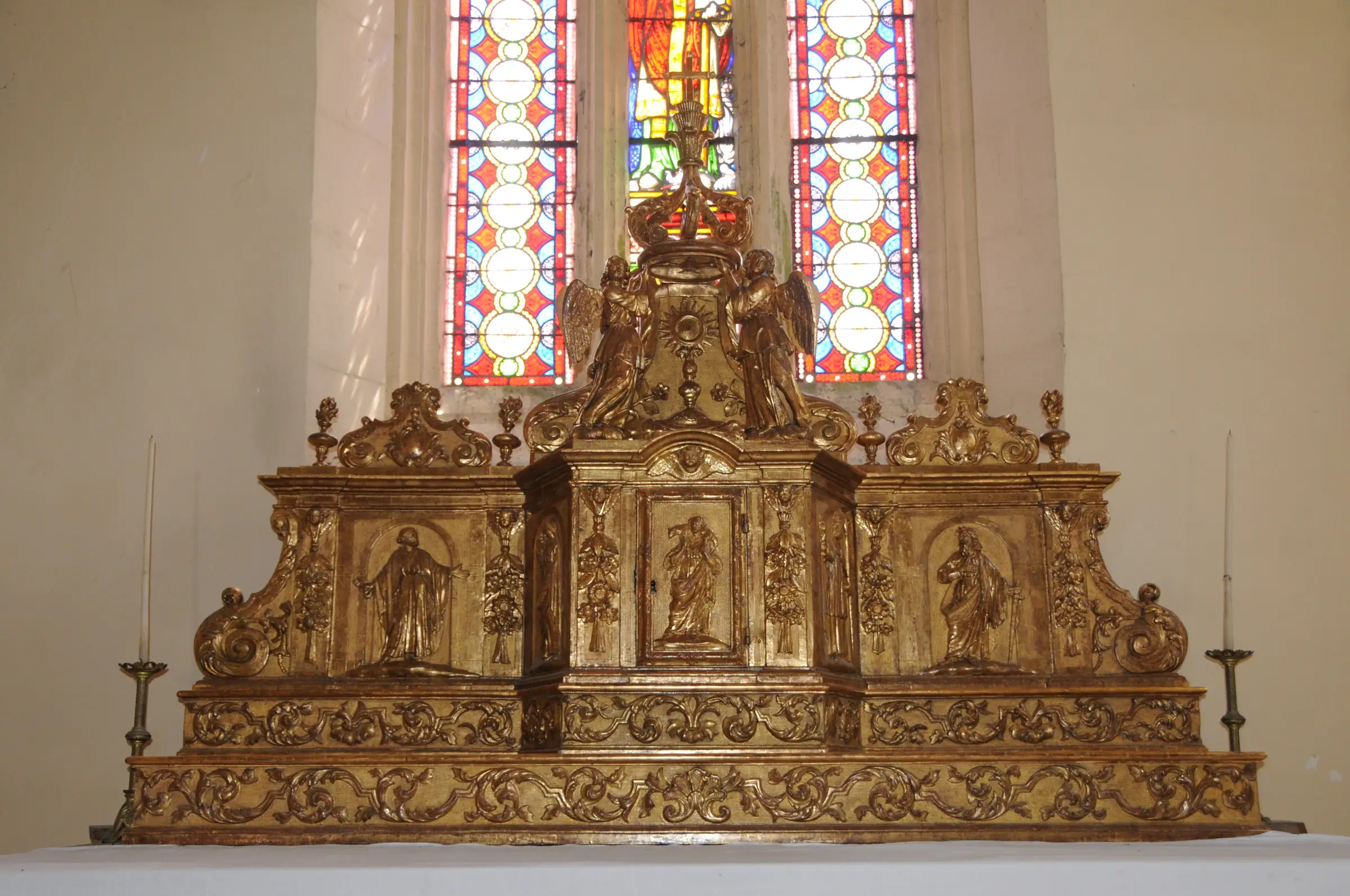 Église Saint-Hilaire et presbytère