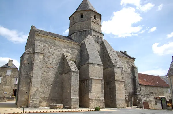 Eglise romane de Saint-Robert