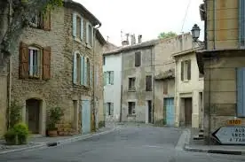 Centre ancien de Grans