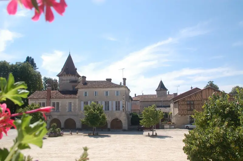 Bastide de Saint-Justin