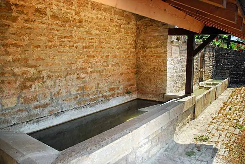 Lavoir 2 de Verseilles-le-Haut