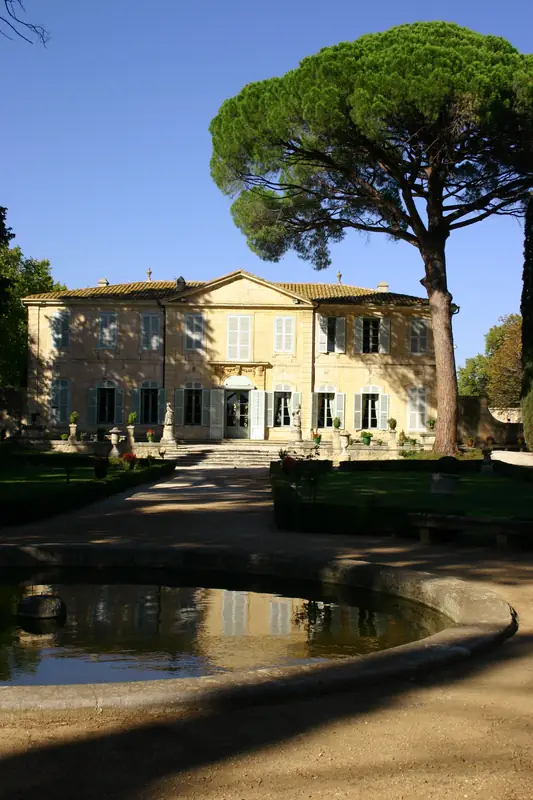 CHATEAU DE LA MOGERE