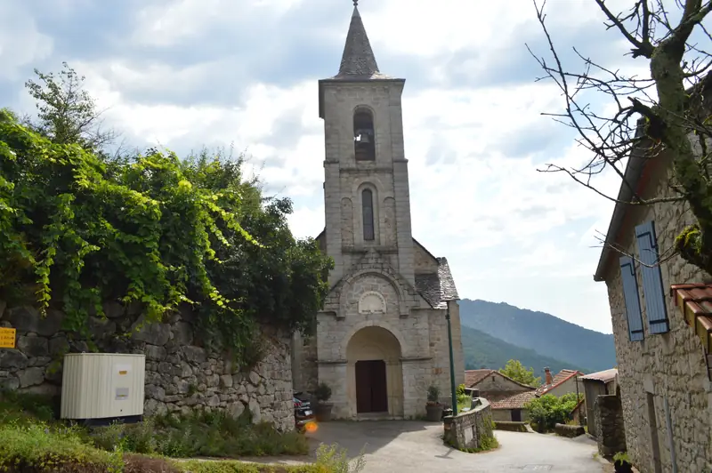 EGLISE SAINTE-MADELEINE DE PLANCHAMP
