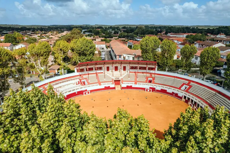 Arènes Henri Canelas
