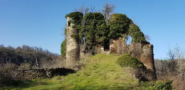Visitez Castelmary - site fortifié