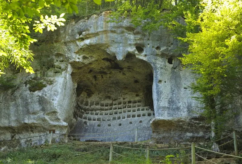 Le Conquil - Site troglodytique