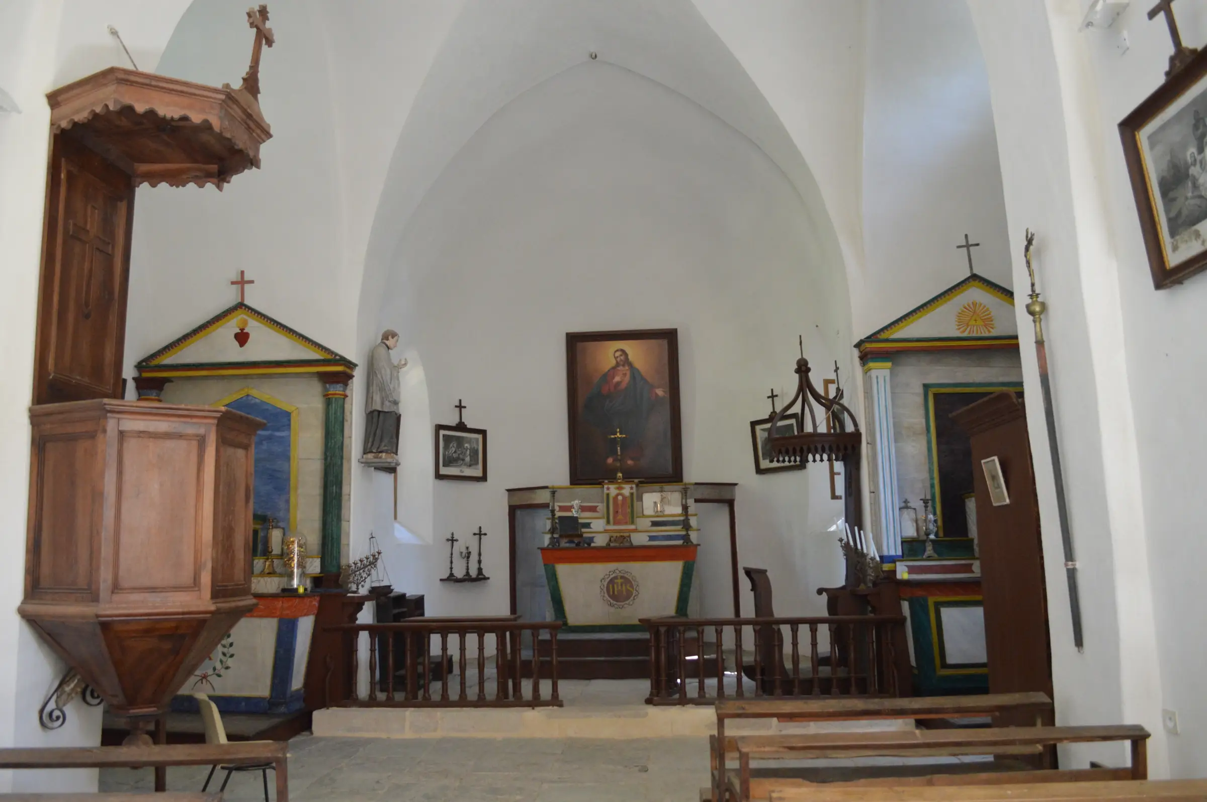 EGLISE PAROISSIALE DE SAINT-HILAIRE-DE-LAVIT
