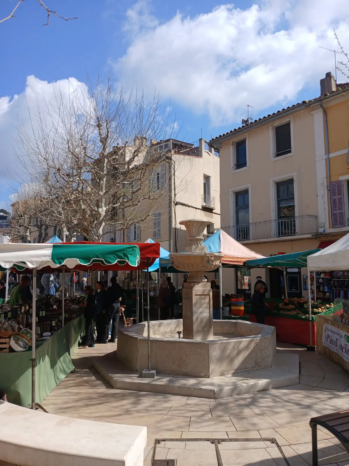 Marché paysan de Cassis