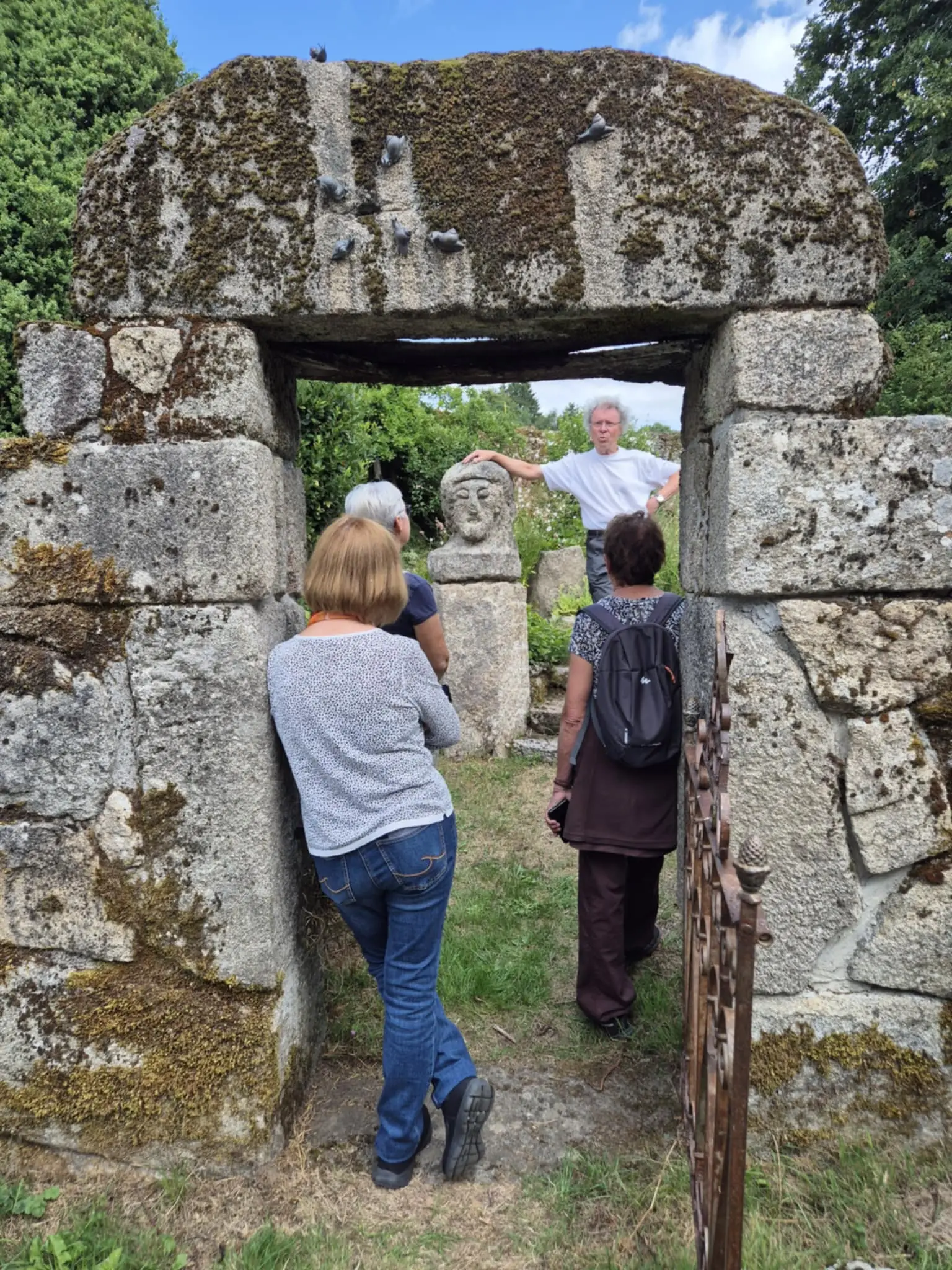 Balade au musée à l'air libre Roland Vincent en famille