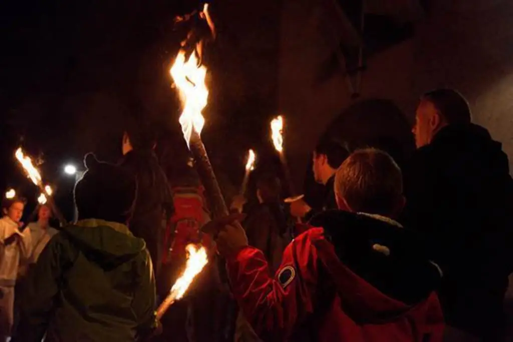 Visite guidée de Mézières aux flambeaux