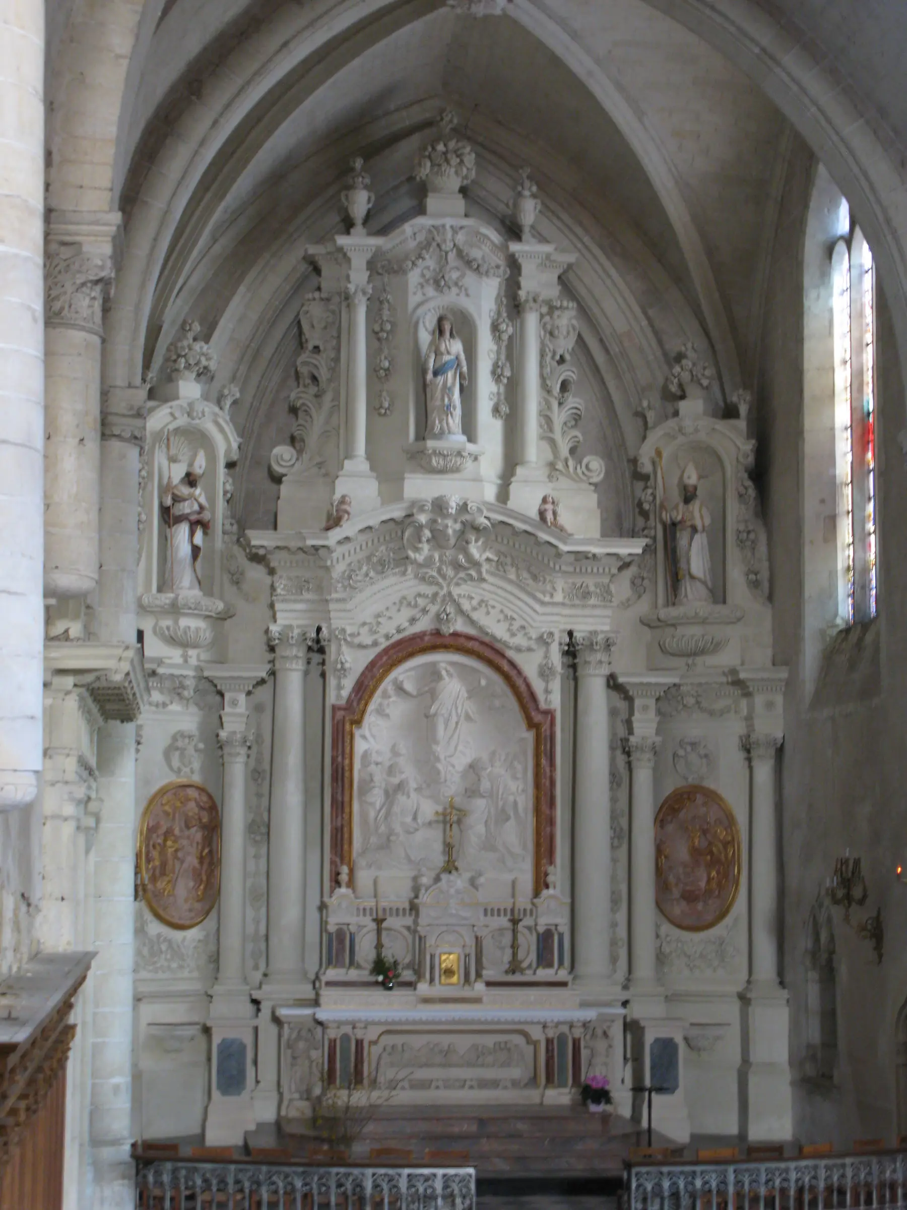 Abbatiale Saint-Laon