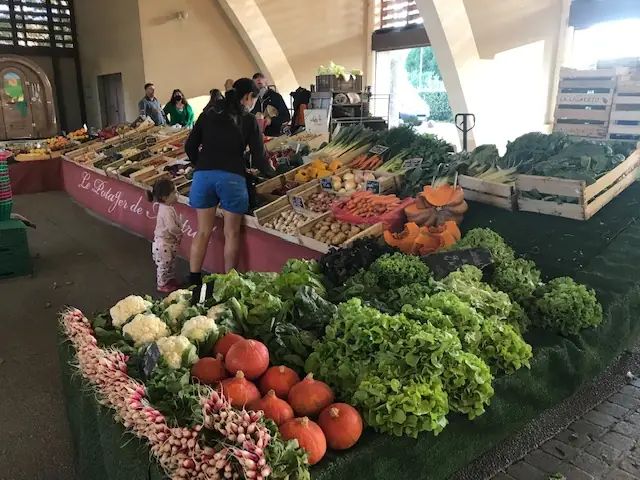 Marché hebdomadaire de Saint-Martin-de-Crau