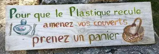 Marché paysan à Montredon sur le Larzac