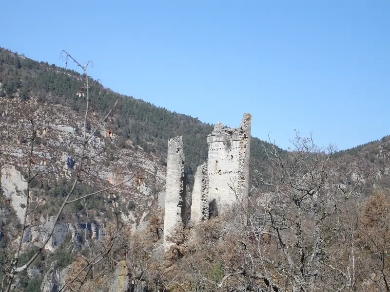 CHÂTEAU DE HAUTERIVES
