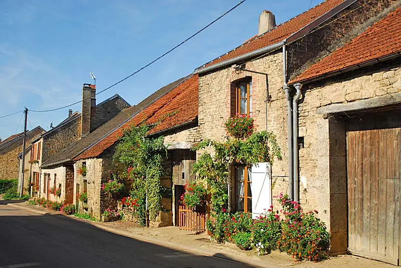 La rue de Longeau à Cohons