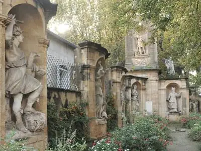 Mausolée Joseph Sec
