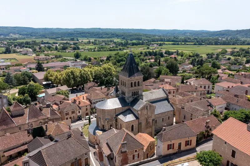 Eglise Saint-Hilarion et crypte