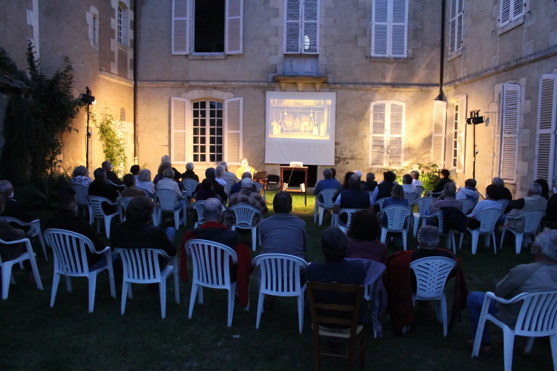 Conférence "écoutez-voir": Bals clandestins sous l'Occupation