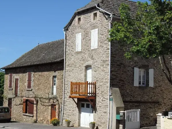 Visitez La Salvetat Peyralès
