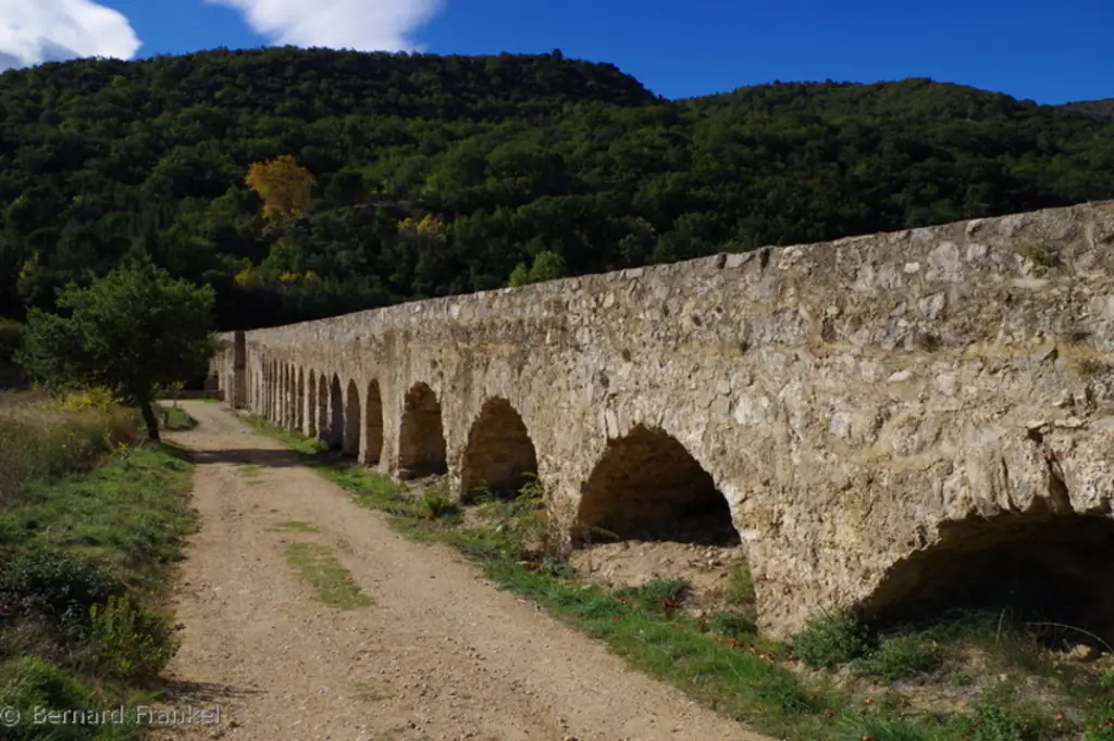 AQUEDUC ROMAIN