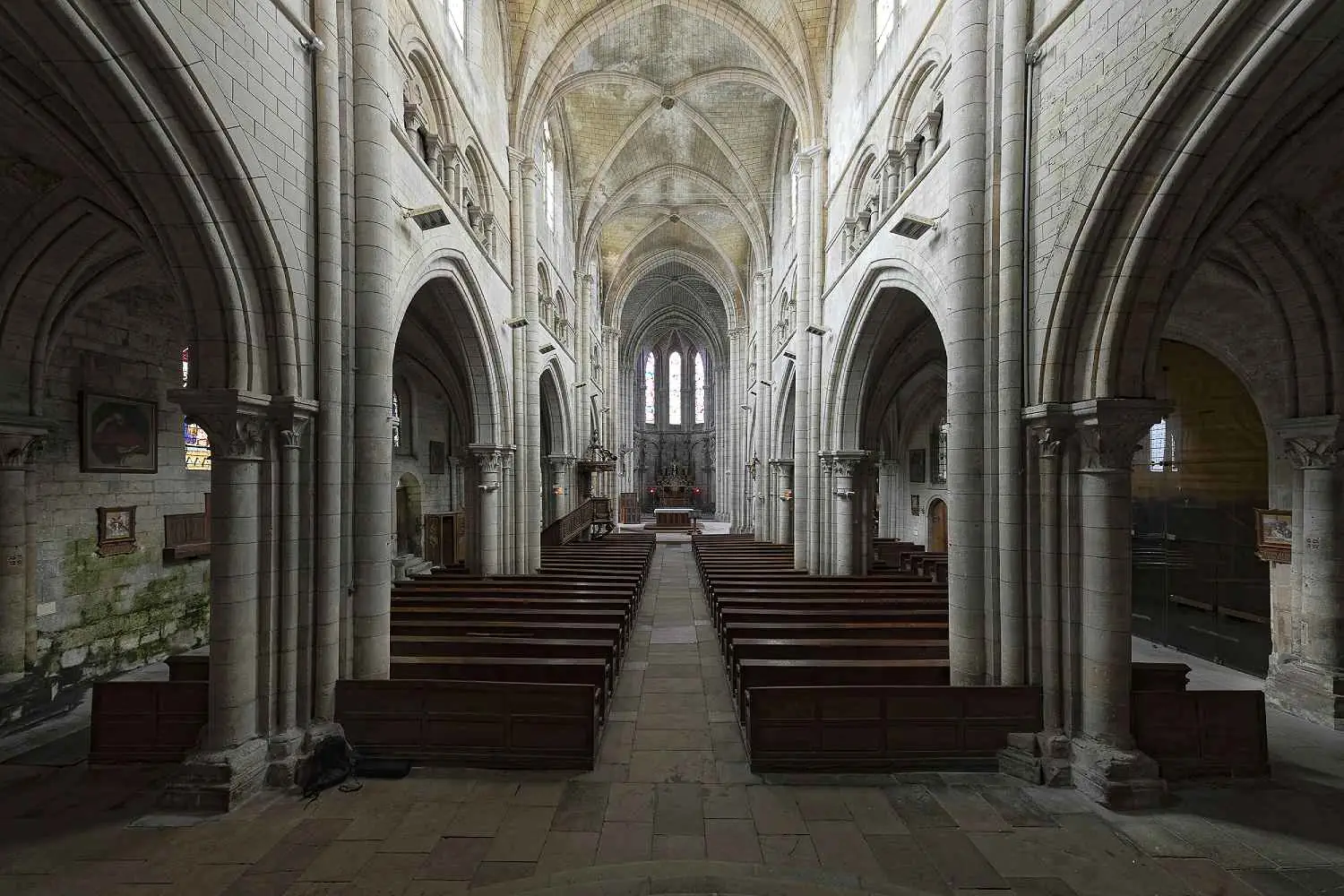 Eglise Notre-Dame-de-la-Nativité de Joinville