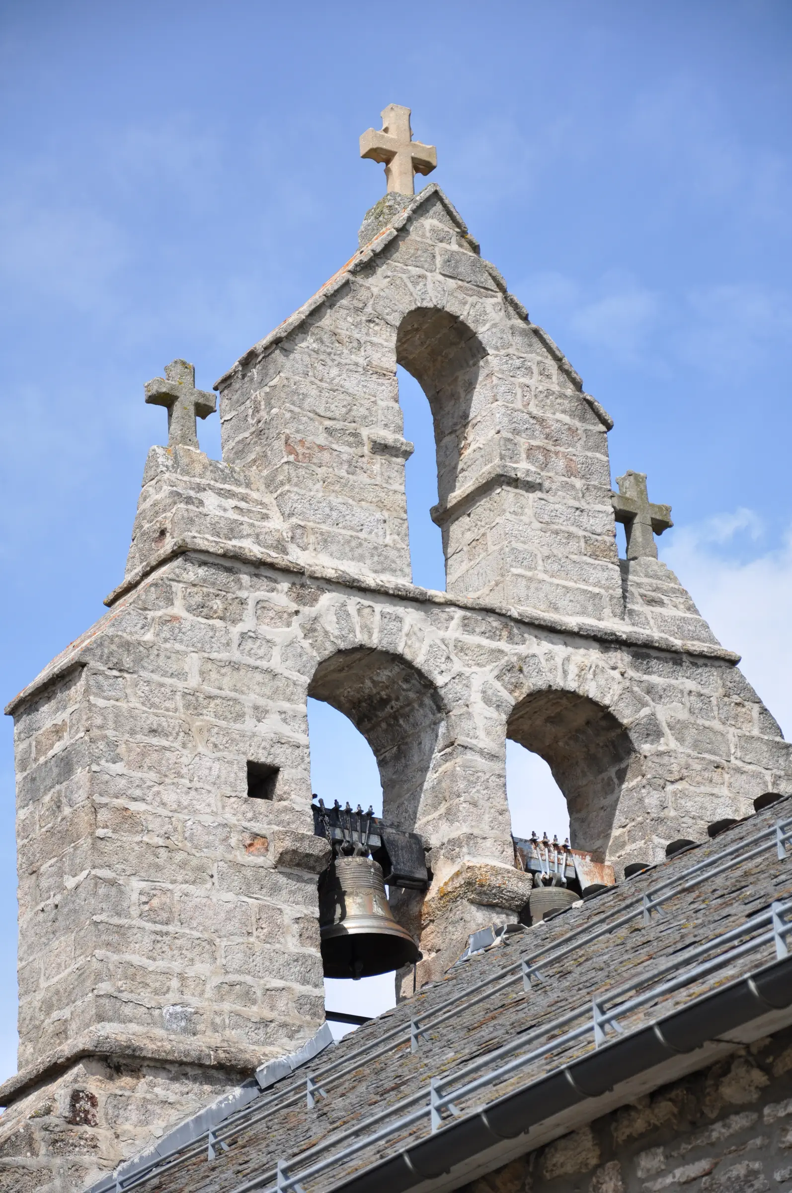 EGLISE SAINT-PIERRE