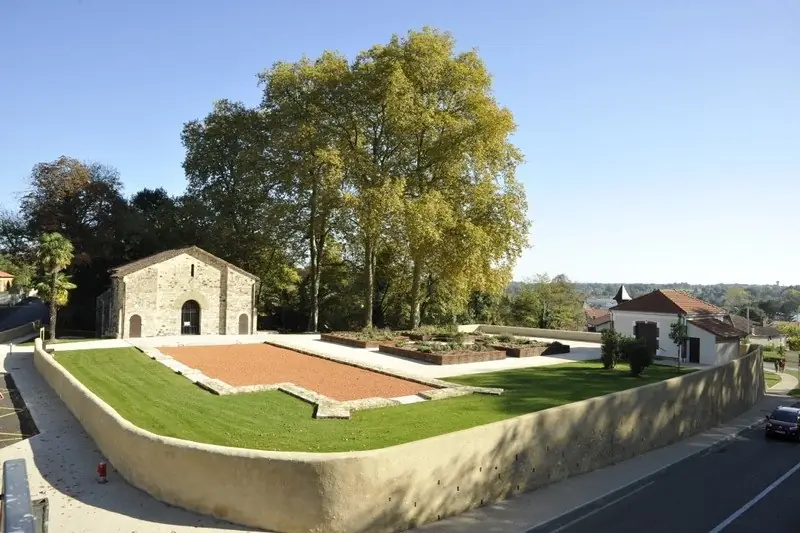 Crypte de Saint-Girons joyau du XIIe siècle