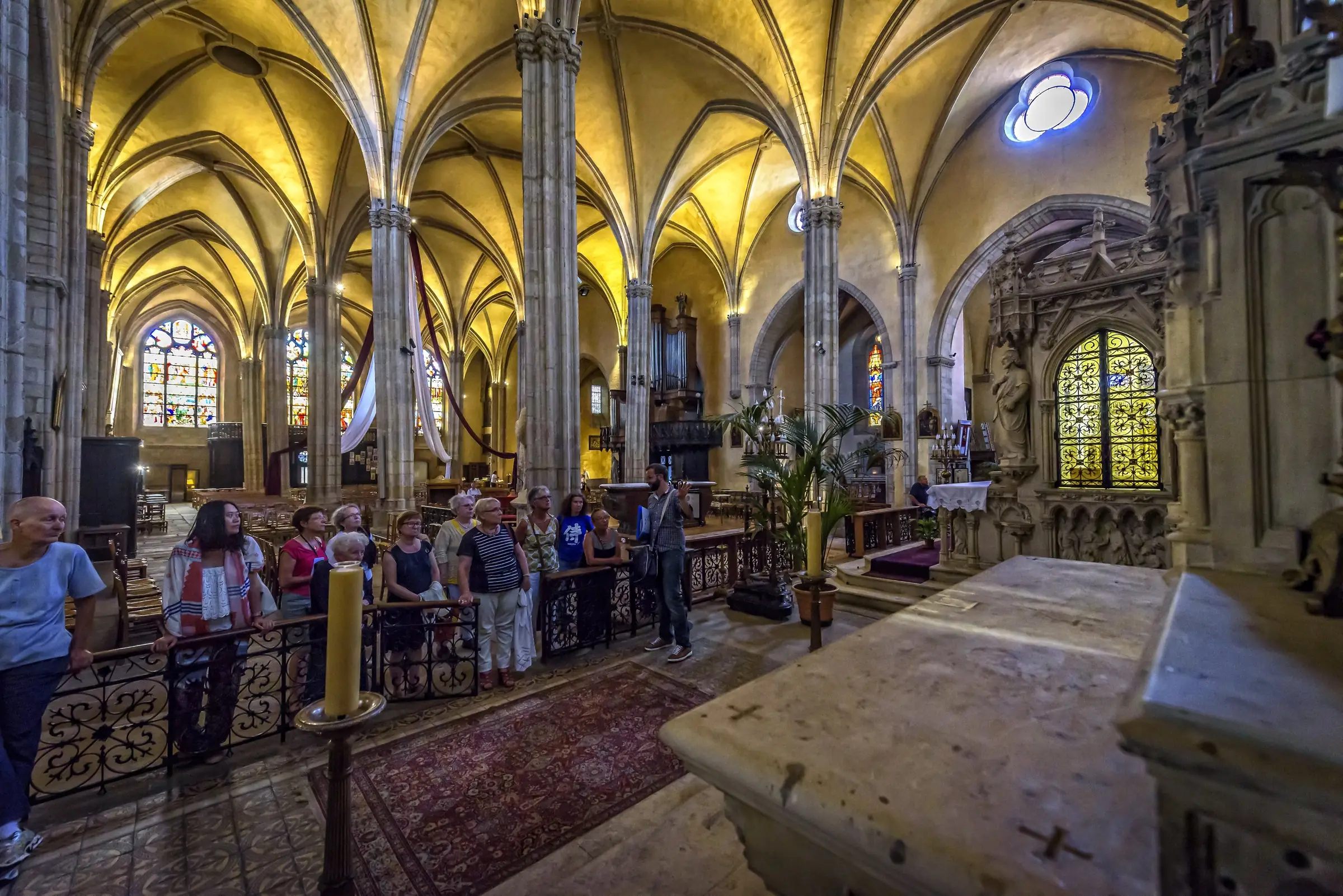 Basilique Saint-Michel-des-Lions