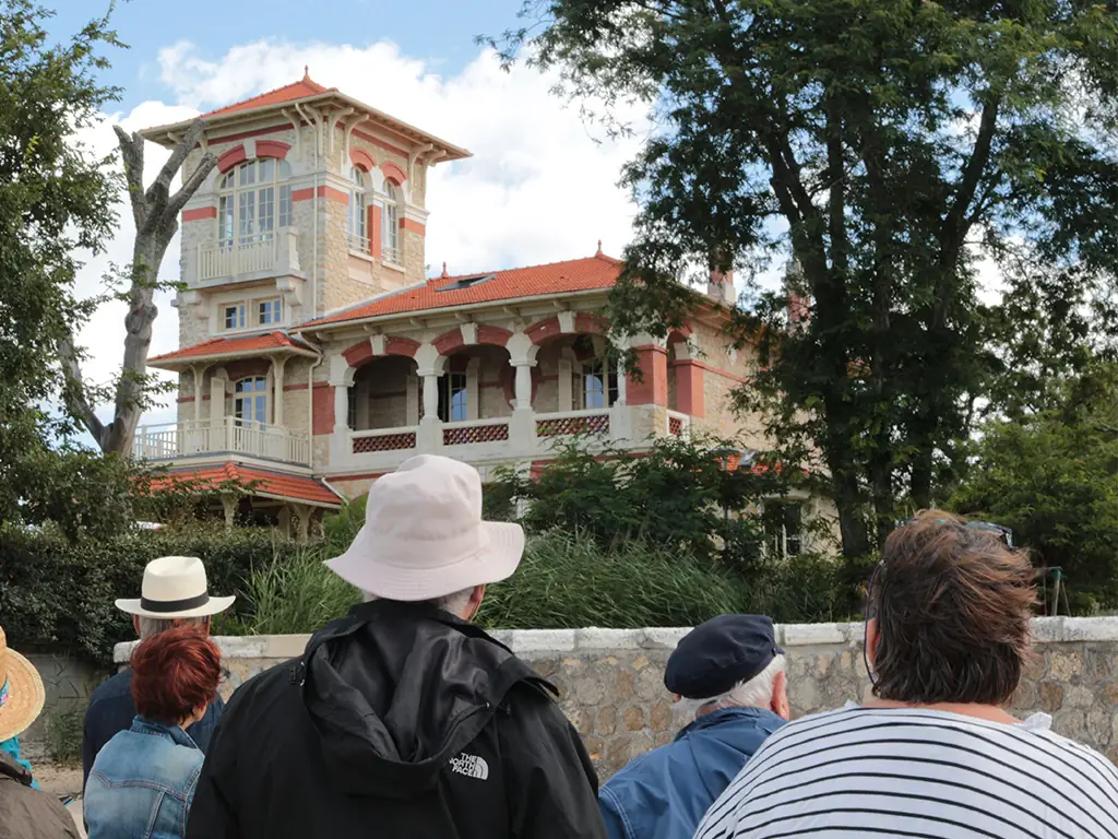 Taussat-les-Bains : Villas, célébrités et bains de mer d’autrefois