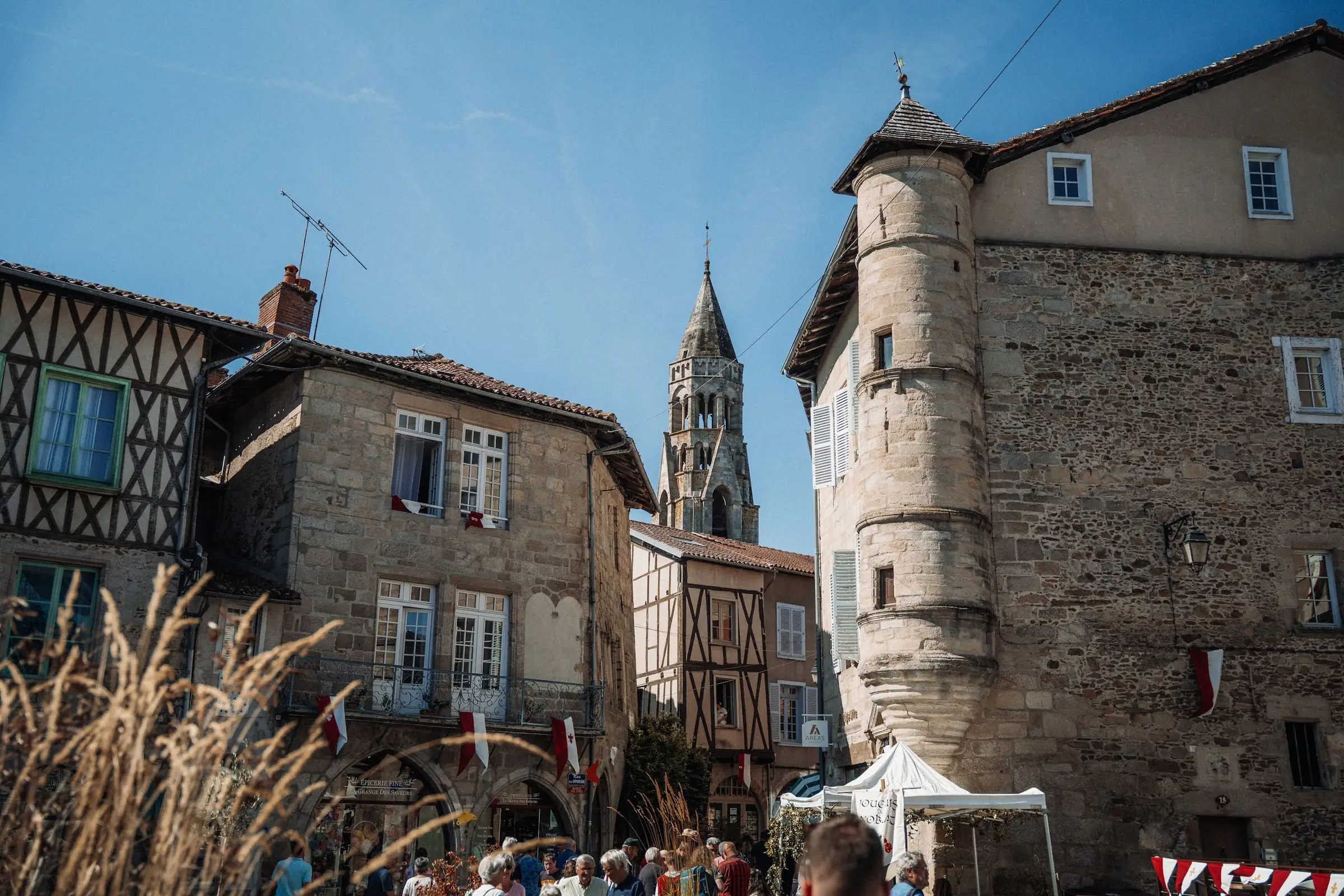 Visite guidée de la cité médiévale et Collégiale de Saint-Léonard de Noblat