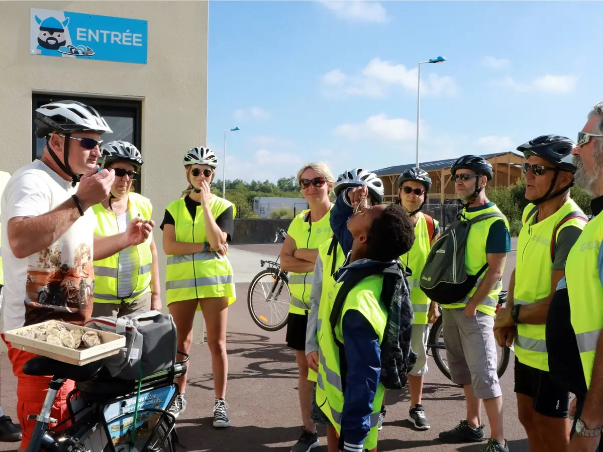 Circuit accompagné en vélo électrique : patrimoine et produits locaux
