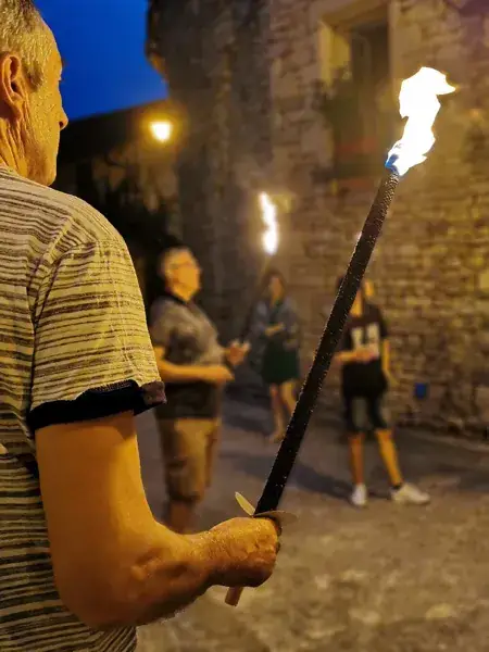 Visite nocturne de Villeneuve-d'Aveyron