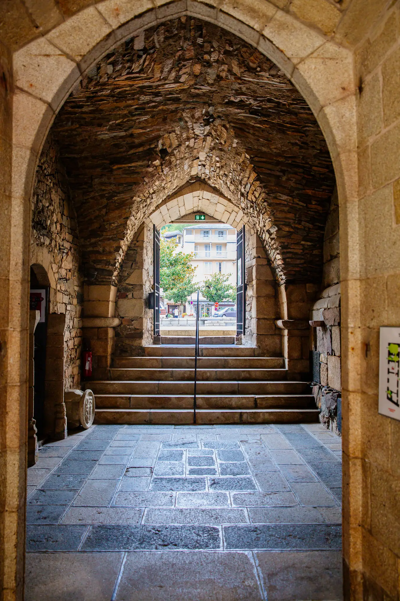 Le cloître de la cathédrale de Tulle