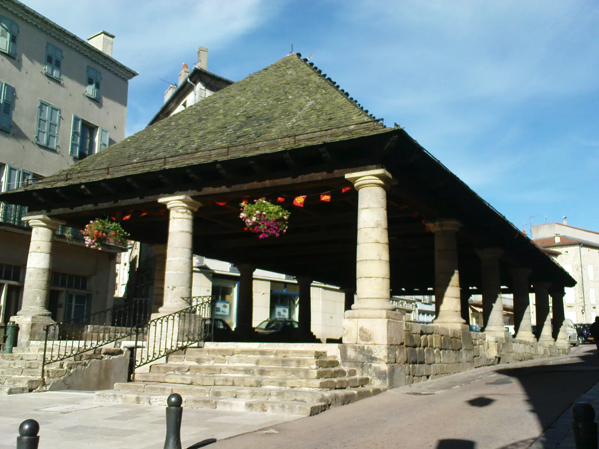 HALLE DE LANGOGNE